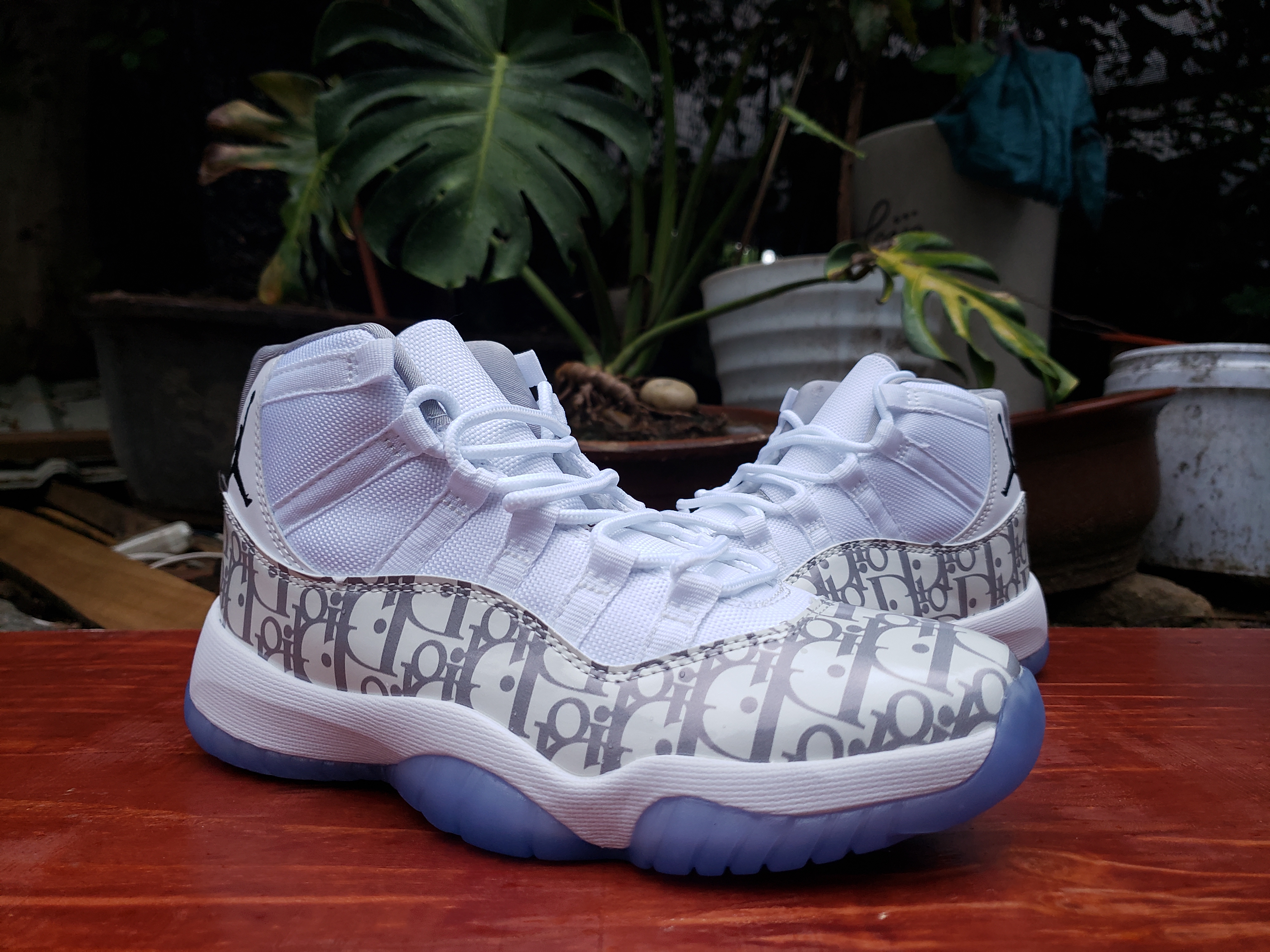 Women New Air Jordan 11 White Grey Shoes - Click Image to Close